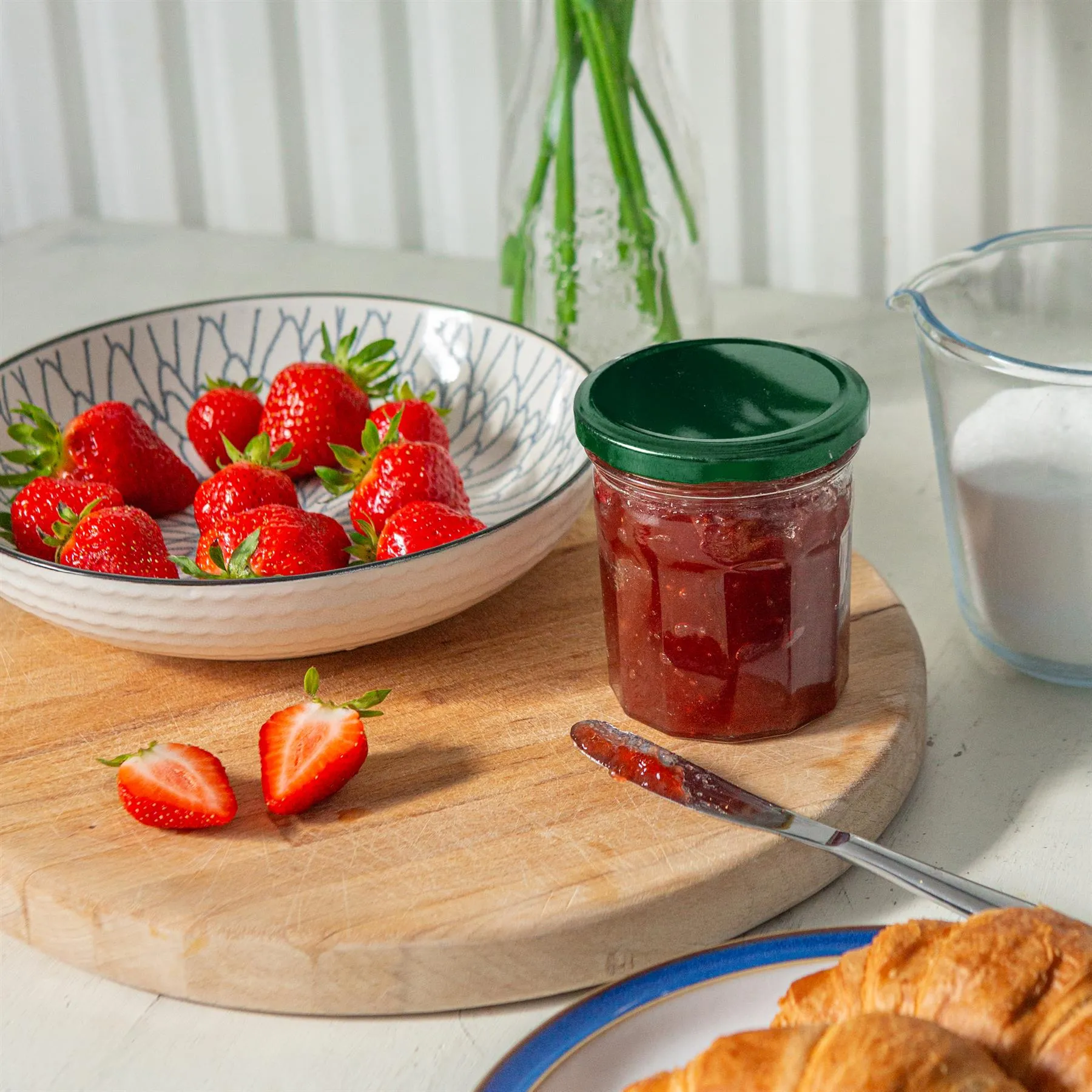 250ml Glass Jam Jars with Lids - Pack of 6 - By Argon Tableware