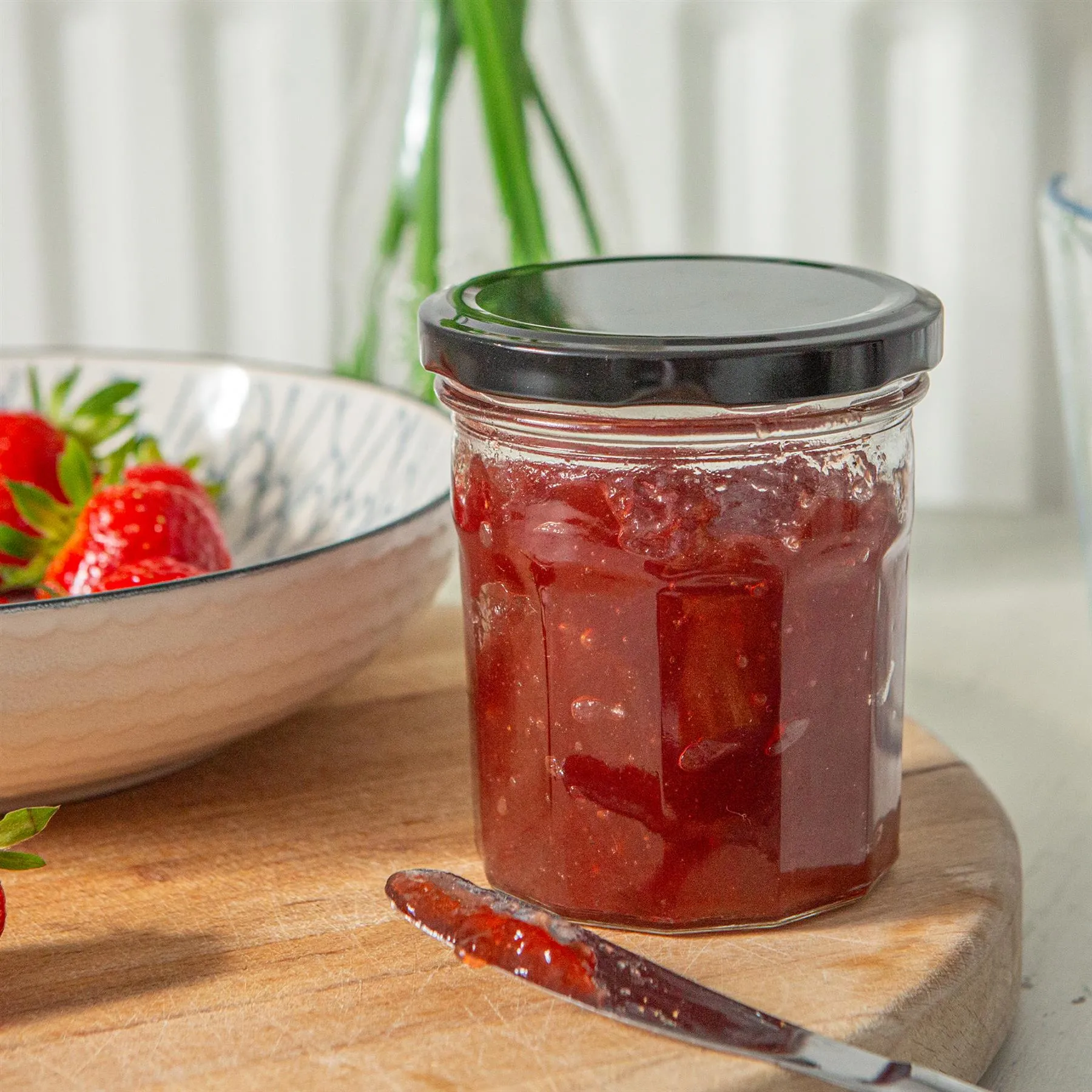 250ml Glass Jam Jars with Lids - Pack of 6 - By Argon Tableware