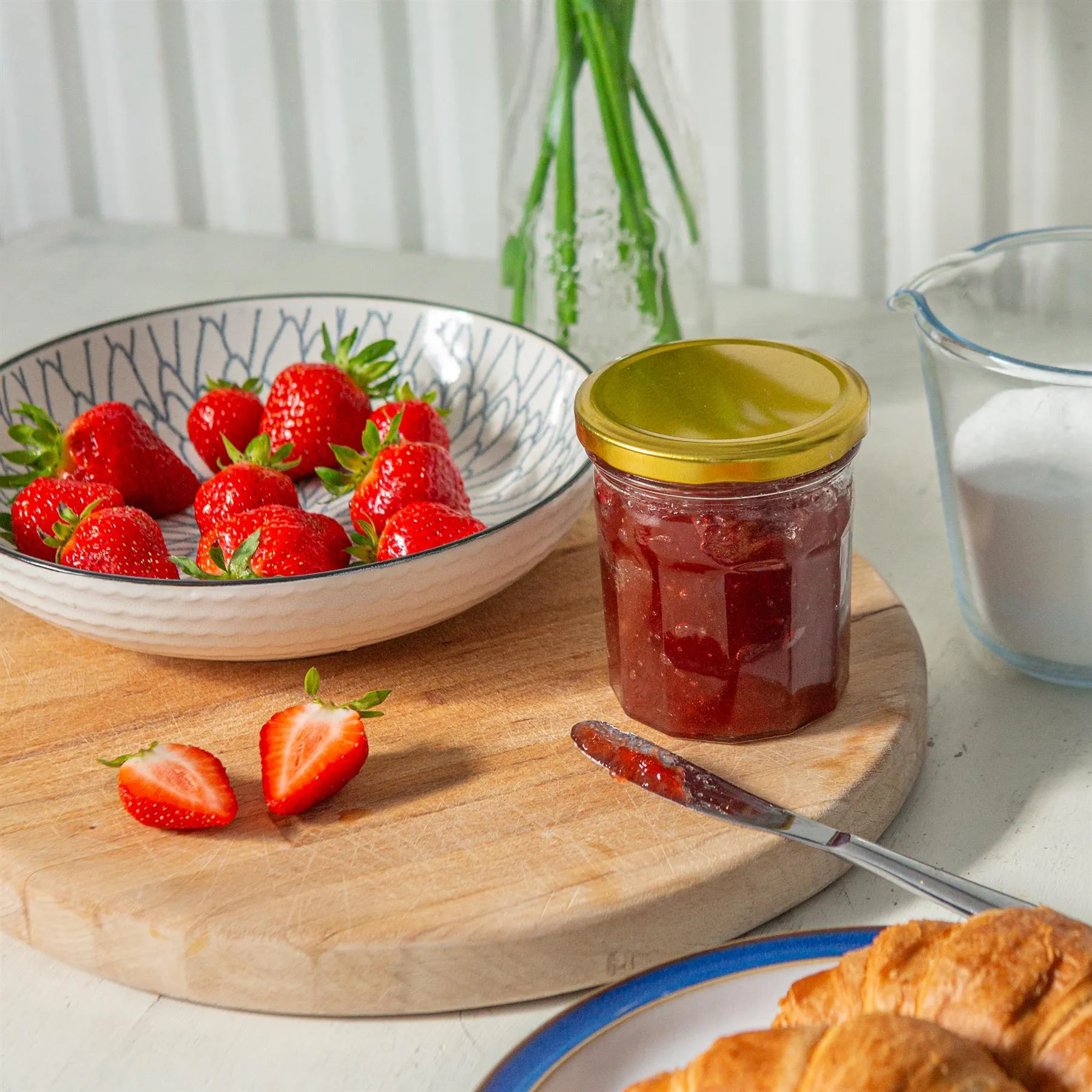 250ml Glass Jam Jars with Lids - Pack of 6 - By Argon Tableware