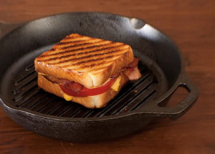 Grill Pan Iron Rnd 10.25 inch