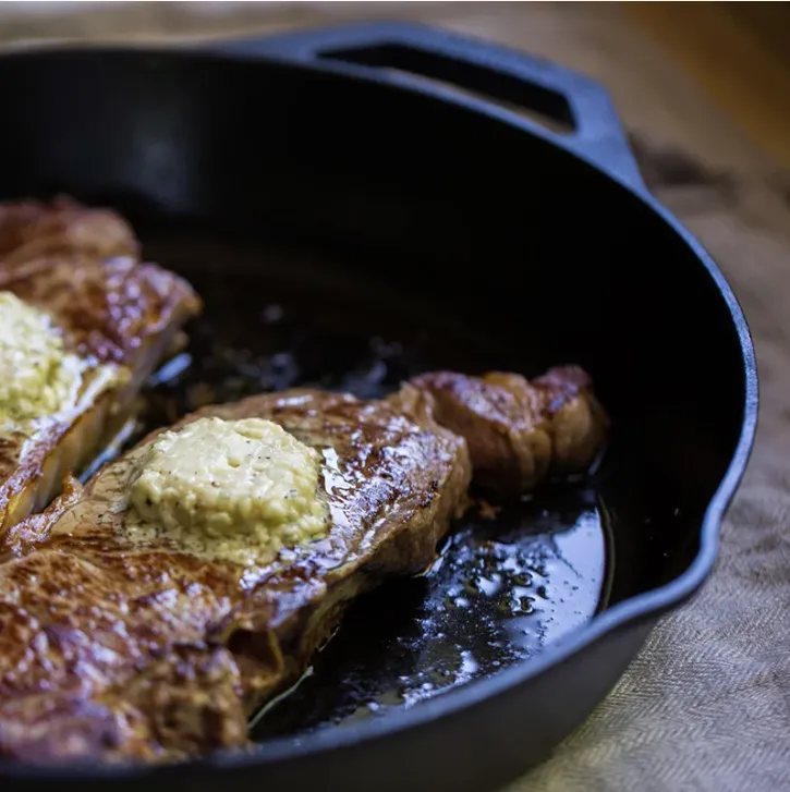 Lodge Seasoned Cast Iron Skillet 10.25 inch