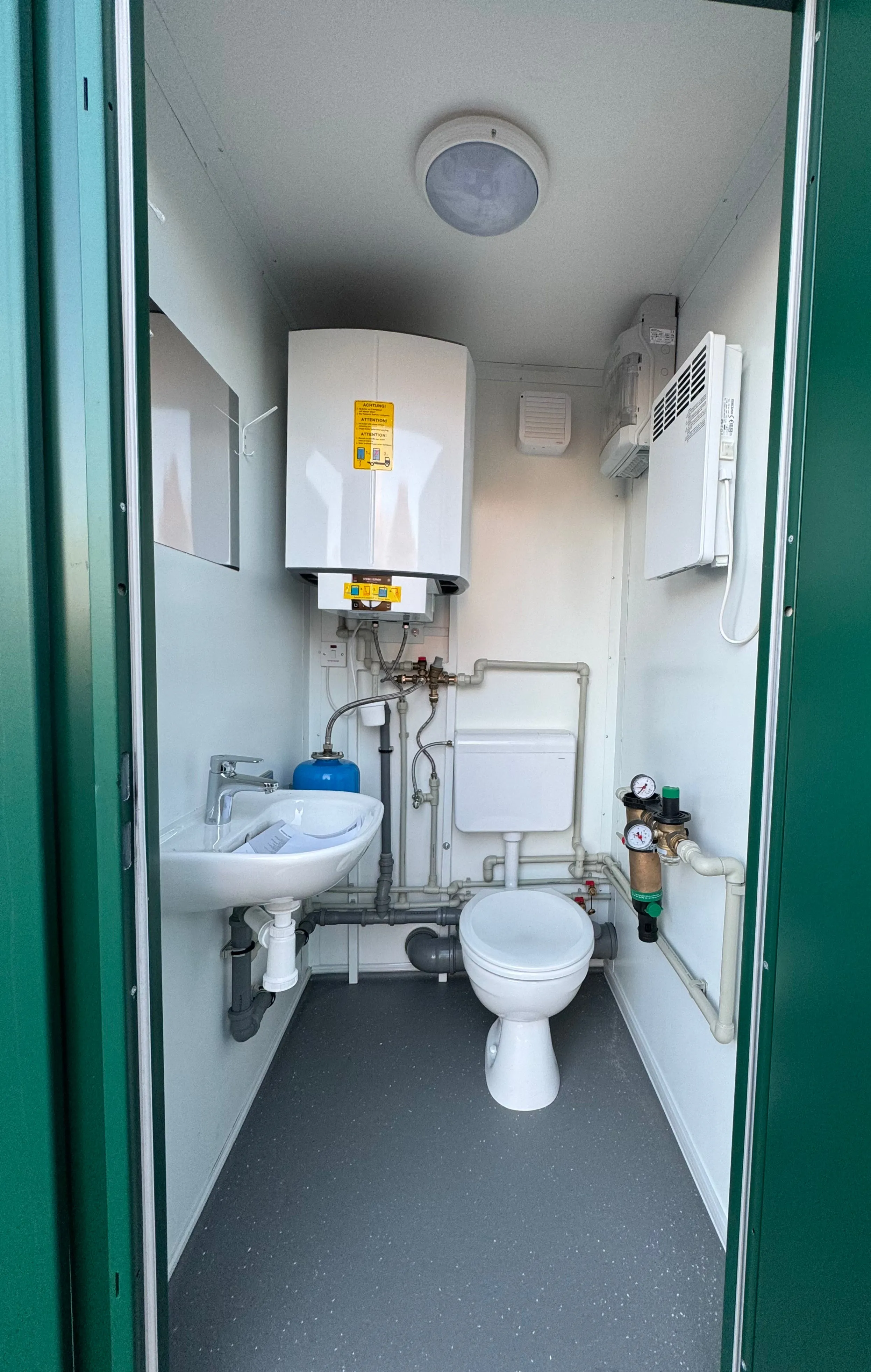 Toilet & Shower Block | 8x5 Ft | Brand New |Portable Toilet Blocks| GREEN | Shower Blocks | No 855 G